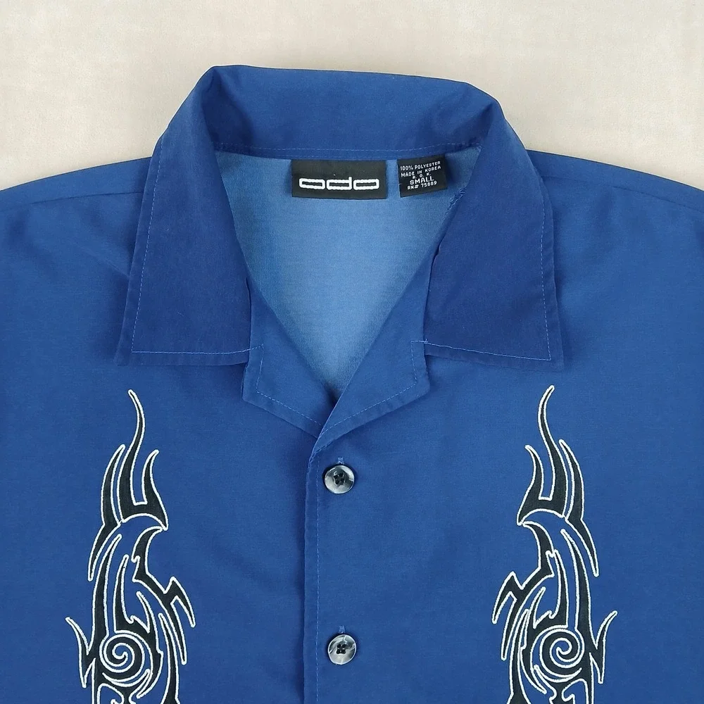 VTG ODO Small Mens Shirt Flames Tribal Y2K Embroidered 22x28‎